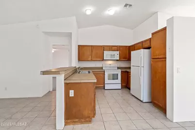 6082 S Birchwood Drive, Tucson, AZ 85746 - Photo 10