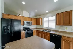 5133 S Lavender Hills Ln, Tucson, AZ 85746 - Photo 4