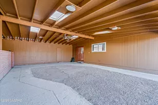 800 E Camino de Fray Marcos, Tucson, AZ 85718 - Photo 18