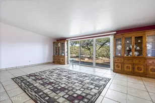 800 E Camino de Fray Marcos, Tucson, AZ 85718 - Photo 12