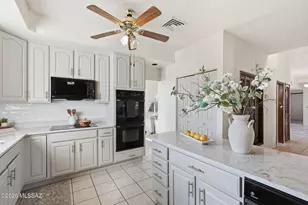 7611 S Ave De Belleza, Tucson, AZ 85747 - Photo 26