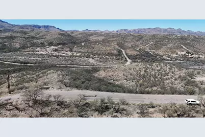 1040 La Vista Court #121, Rio Rico, AZ 85648 - Photo 2