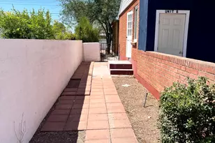 2220 E Grant Rd, Tucson, AZ 85719 - Photo 10