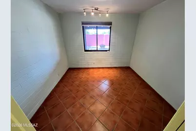 7641 E Palma Street, Tucson, AZ 85710 - Photo 24