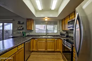 9341 East 5th Street, Tucson, AZ 85710 - Photo 22