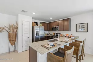 8183 S Charles Young Wy, Tucson, AZ 85747 - Photo 8