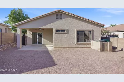 5564 W Painted Cliff Drive, Marana, AZ 85658 - Photo 4
