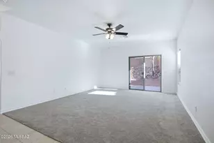 5564 W Painted Cliff Dr, Marana, AZ 85658 - Photo 14