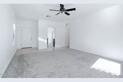 5564 W Painted Cliff Drive, Marana, AZ 85658 - Photo 16