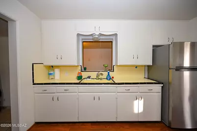 2358 E 18th Street, Tucson, AZ 85719 - Photo 16