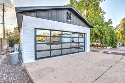 7701 N Camino De Maximillian, Tucson, AZ 85704 - Photo 6