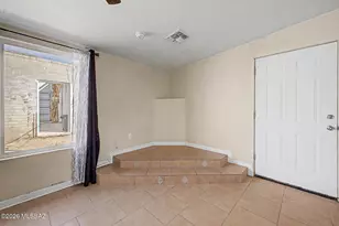 2126 E Hidalgo Vista, Tucson, AZ 85713 - Photo 10