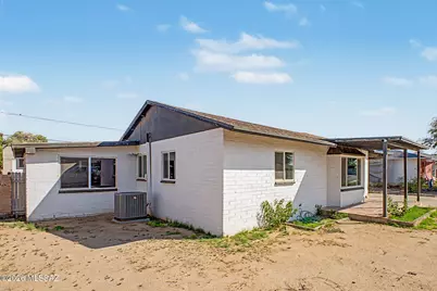 2126 E Hidalgo Vista, Tucson, AZ 85713 - Photo 2