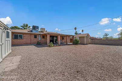6341 E Scarlett Street, Tucson, AZ 85710 - Photo 32