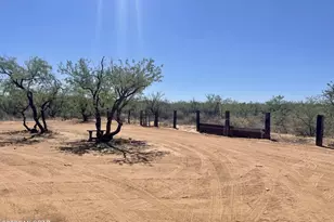 6987 S Avalon Dr, Tucson, AZ 85735 - Photo 1