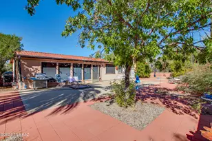 321 S Abrego Dr, Green Valley, AZ 85614 - Photo 6