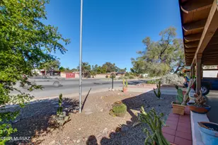 321 S Abrego Dr, Green Valley, AZ 85614 - Photo 40