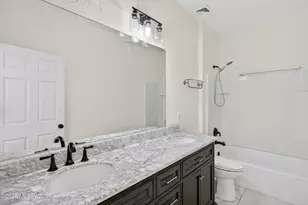 8367 W Kittiwake Ln, Tucson, AZ 85757 - Photo 16