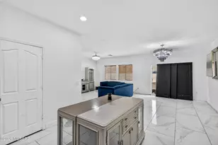 8367 W Kittiwake Ln, Tucson, AZ 85757 - Photo 12