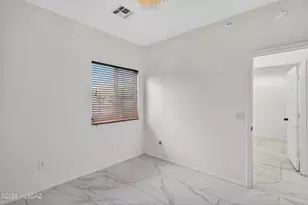 8367 W Kittiwake Ln, Tucson, AZ 85757 - Photo 20