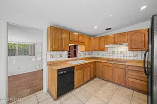 1226 W El Caminito Pl, Tucson, AZ 85705 - Photo 12