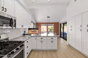 5860 N Bright Star Dr, Tucson, AZ 85718 - Photo 18