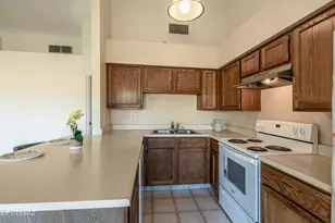 1324 N Honeyrose Ave, Tucson, AZ 85745 - Photo 4