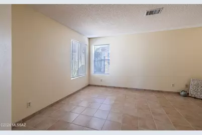 1324 N Honeyrose Avenue, Tucson, AZ 85745 - Photo 10