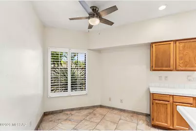 5560 E Miles Circle, Tucson, AZ 85712 - Photo 16