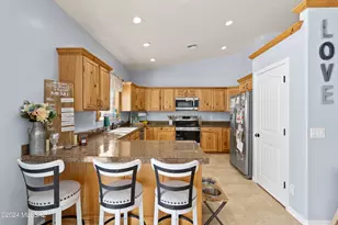 1685 N Silver Spur Ln, Benson, AZ 85602 - Photo 12