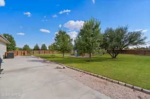 1685 N Silver Spur Ln, Benson, AZ 85602 - Photo 28