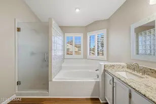 9845 N Meadow Flower Pl, Tucson, AZ 85742 - Photo 22