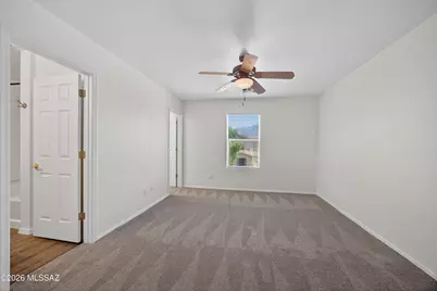 4216 E Babbling Brook Drive, Tucson, AZ 85712 - Photo 32