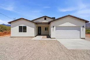 1785 Correo Ct, Rio Rico, AZ 85648 - Photo 2