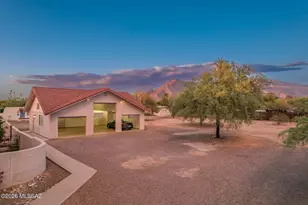 6990 N Paloma Dr, Tucson, AZ 85704 - Photo 4