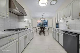 6990 N Paloma Dr, Tucson, AZ 85704 - Photo 6