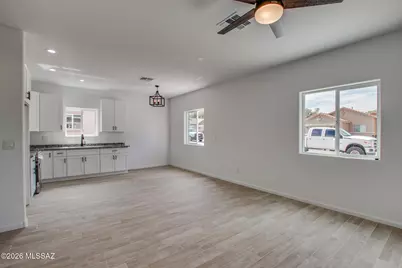 2340 W Diamond Street, Tucson, AZ 85705 - Photo 32