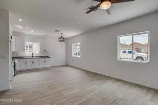 2340 W Diamond St, Tucson, AZ 85705 - Photo 32