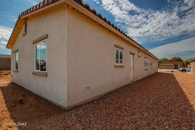 2340 W Diamond Street, Tucson, AZ 85705 - Photo 48