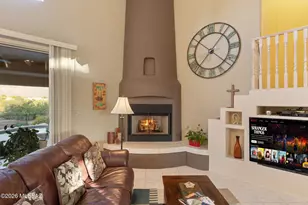 11556 N Via de la Verbenita, Oro Valley, AZ 85737 - Photo 12