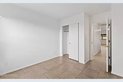 3211 W VÃ­a Campana De Oro, Tucson, AZ 85745 - Photo 30