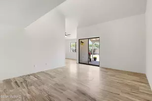 4690 N Shinumo Dr, Tucson, AZ 85749 - Photo 38
