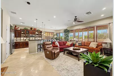 887 W Calle Artistica, Green Valley, AZ 85614 - Photo 6