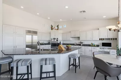 62247 E Sand Crest Drive, Saddlebrooke, AZ 85739 - Photo 12