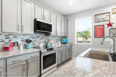 10709 W Whitehall Drive, Marana, AZ 85653 - Photo 16