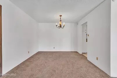 6352 N Barcelona Lane #106, Tucson, AZ 85704 - Photo 8
