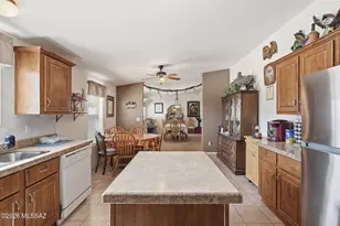 16470 N Forecastle Ave, Tucson, AZ 85739 - Photo 20