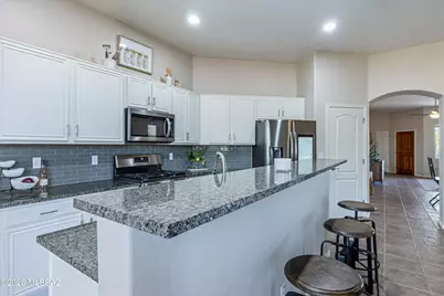 546 N Arcon Court E, Tucson, AZ 85748 - Photo 18