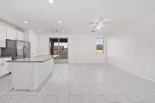 21714 E Holstein Wy, Red Rock, AZ 85145 - Photo 2