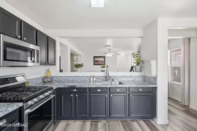7363 S Messala Court, Tucson, AZ 85746 - Photo 8